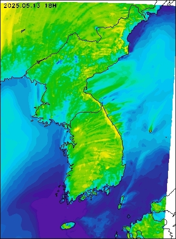 2025-05-13 18 : 00