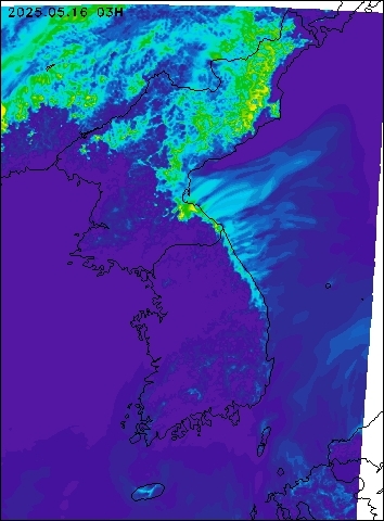 2025-05-16 03 : 00