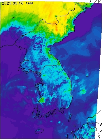 2025-05-16 16 : 00