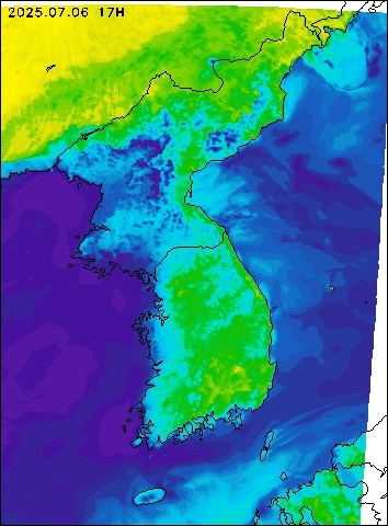 2025-07-06 17 : 00