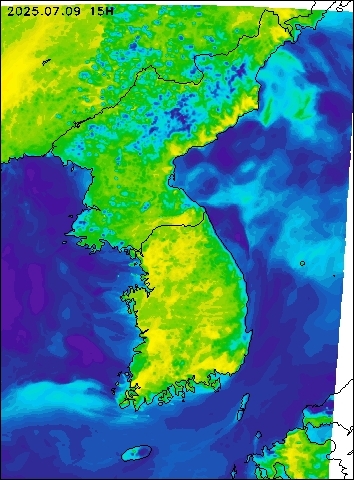 2025-07-09 15 : 00