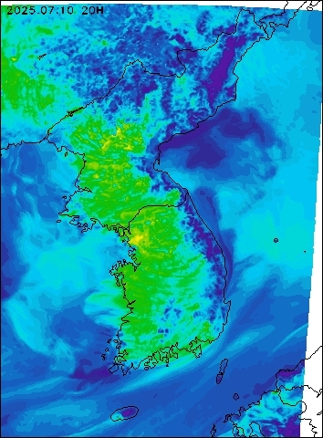 2025-07-10 20 : 00