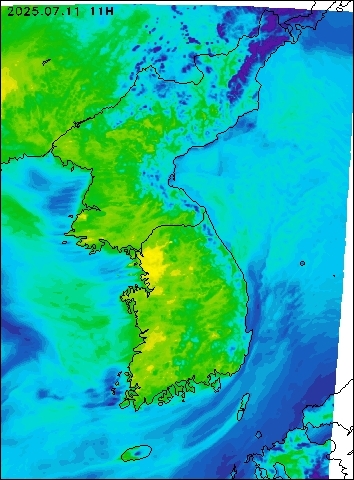 2025-07-11 11 : 00