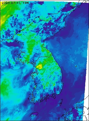 2025-07-13 19 : 00