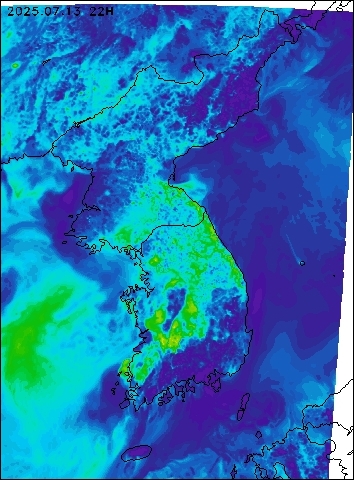 2025-07-13 22 : 00