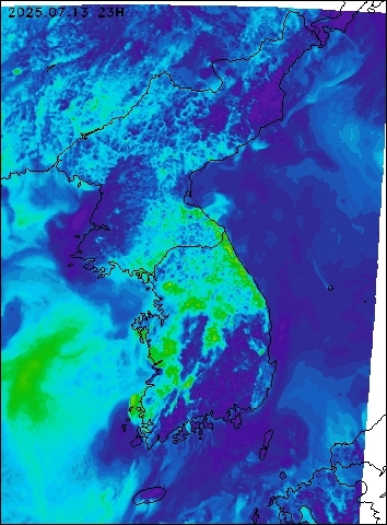 2025-07-13 23 : 00