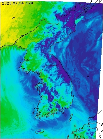 2025-07-14 17 : 00