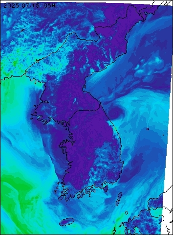 2025-07-15 05 : 00