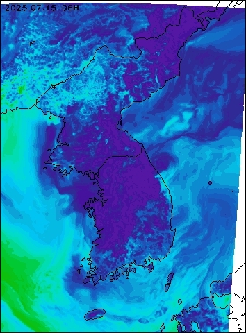 2025-07-15 06 : 00