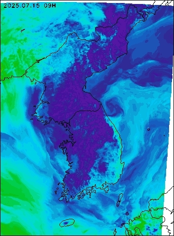 2025-07-15 09 : 00