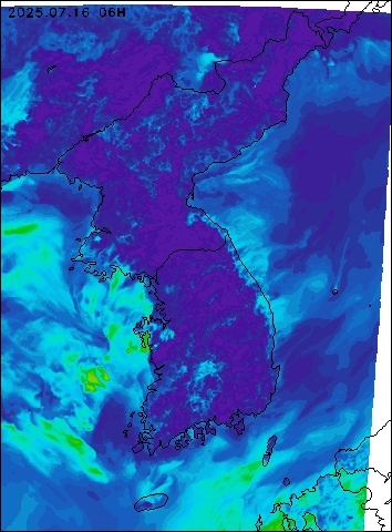 2025-07-16 06 : 00
