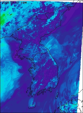 2025-07-17 19 : 00