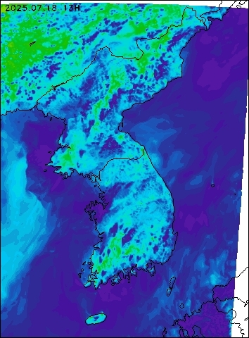 2025-07-18 13 : 00