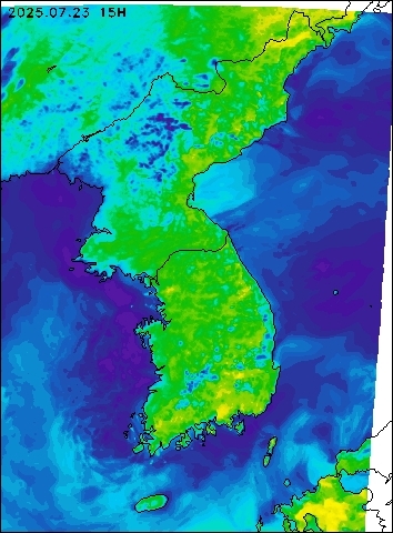 2025-07-23 15 : 00