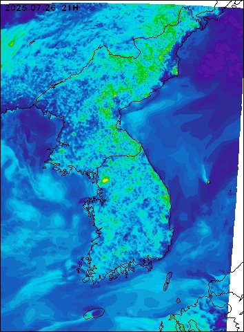 2025-07-26 21 : 00