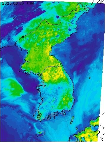 2025-08-03 13 : 00