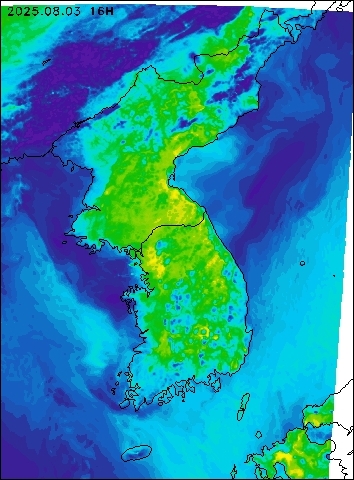 2025-08-03 16 : 00