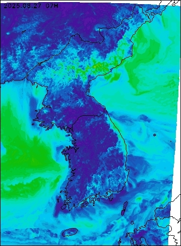 2025-08-27 07 : 00