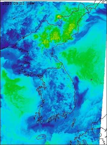 2025-09-03 09 : 00