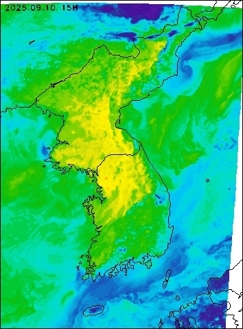 2025-09-10 15 : 00
