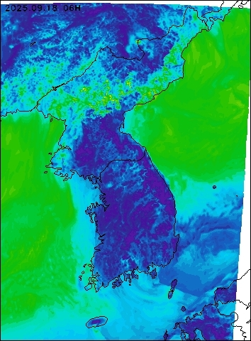 2025-09-18 06 : 00