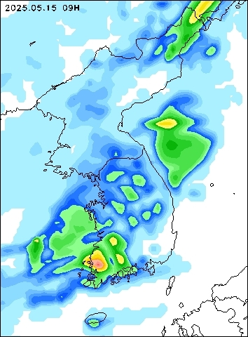 2025-05-15 09 : 00