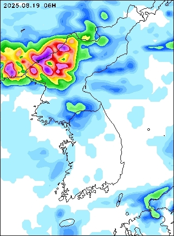 2025-08-19 06 : 00