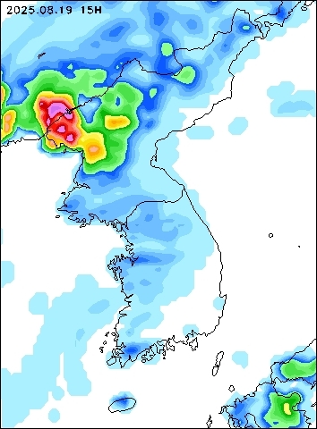 2025-08-19 15 : 00