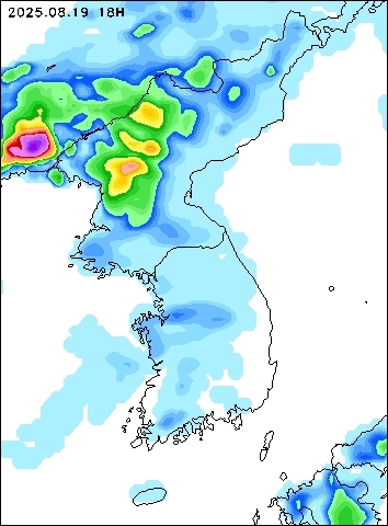 2025-08-19 18 : 00