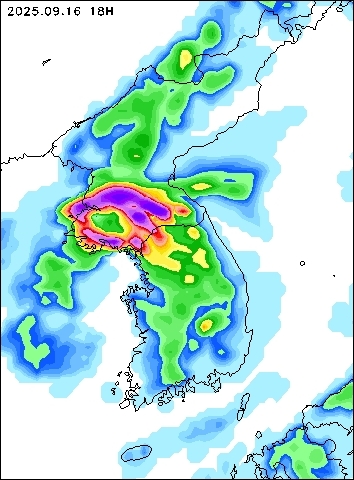 2025-09-16 18 : 00