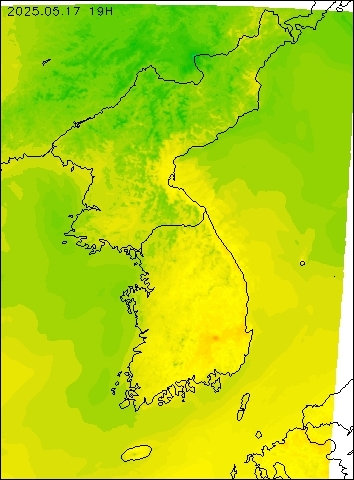2025-05-17 19 : 00