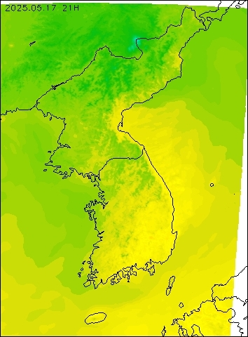 2025-05-17 21 : 00