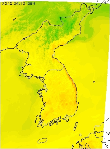2025-06-10 09 : 00