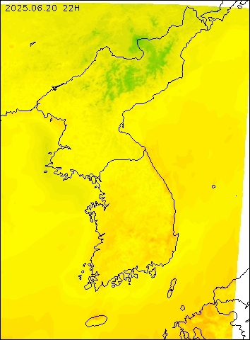 2025-06-20 22 : 00