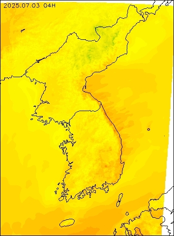 2025-07-03 04 : 00