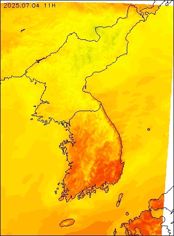 2025-07-04 11 : 00
