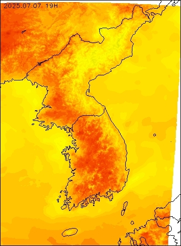 2025-07-07 19 : 00