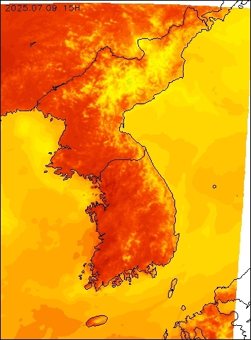 2025-07-09 15 : 00