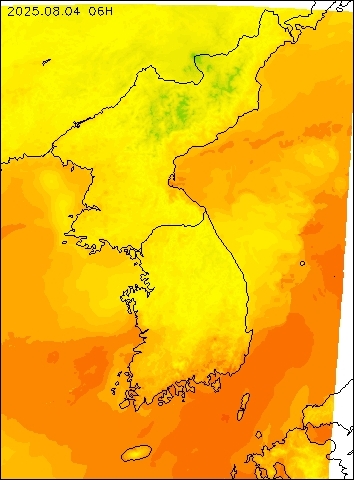 2025-08-04 06 : 00
