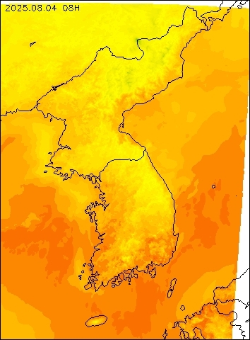 2025-08-04 08 : 00