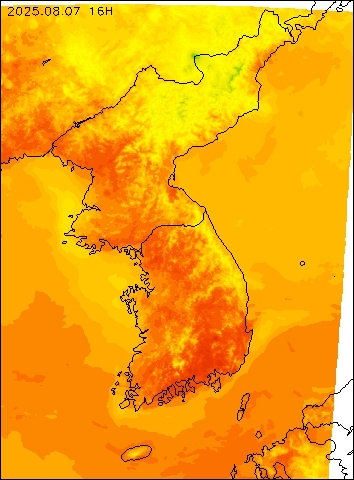 2025-08-07 16 : 00