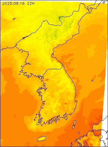 2025-08-16 22 : 00