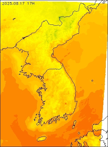 2025-08-17 17 : 00