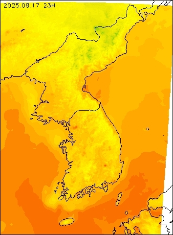 2025-08-17 23 : 00