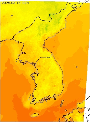 2025-08-18 02 : 00
