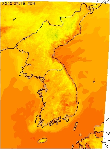2025-08-19 20 : 00