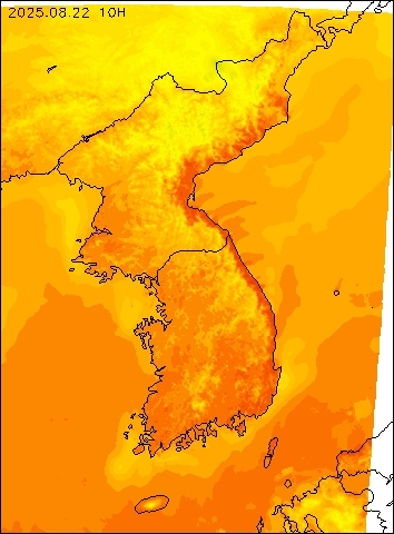 2025-08-22 10 : 00