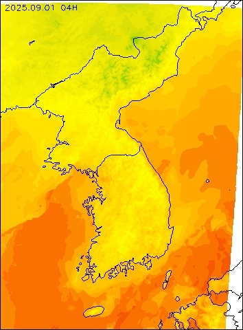 2025-09-01 04 : 00