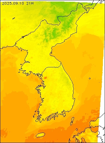 2025-09-10 21 : 00