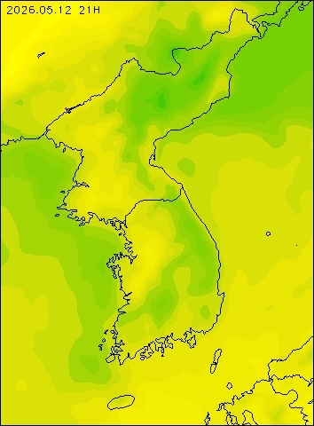 2026-05-12 21 : 00